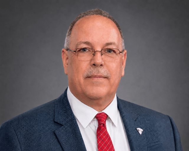Photo of Dr Travis Kaufman